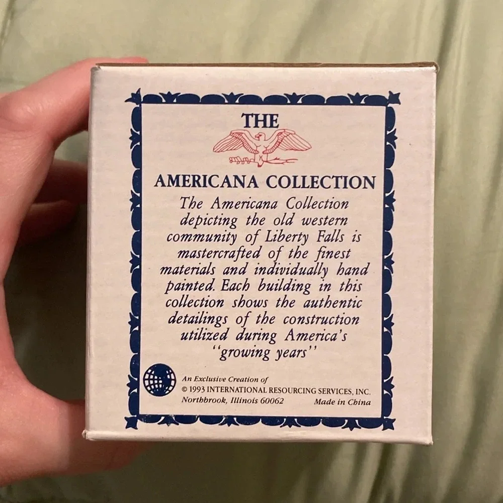 Liberty Falls Opera House The Americana Collection Vintage Village Building NIB